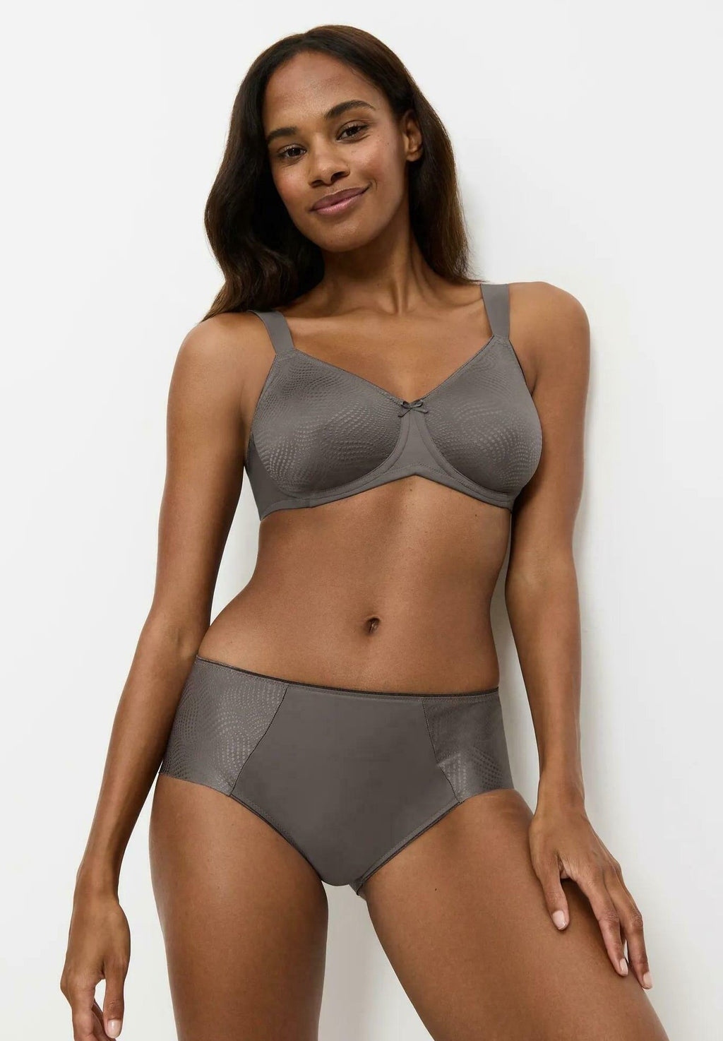 Triumph ESSENTIAL MINIMIZER T W X