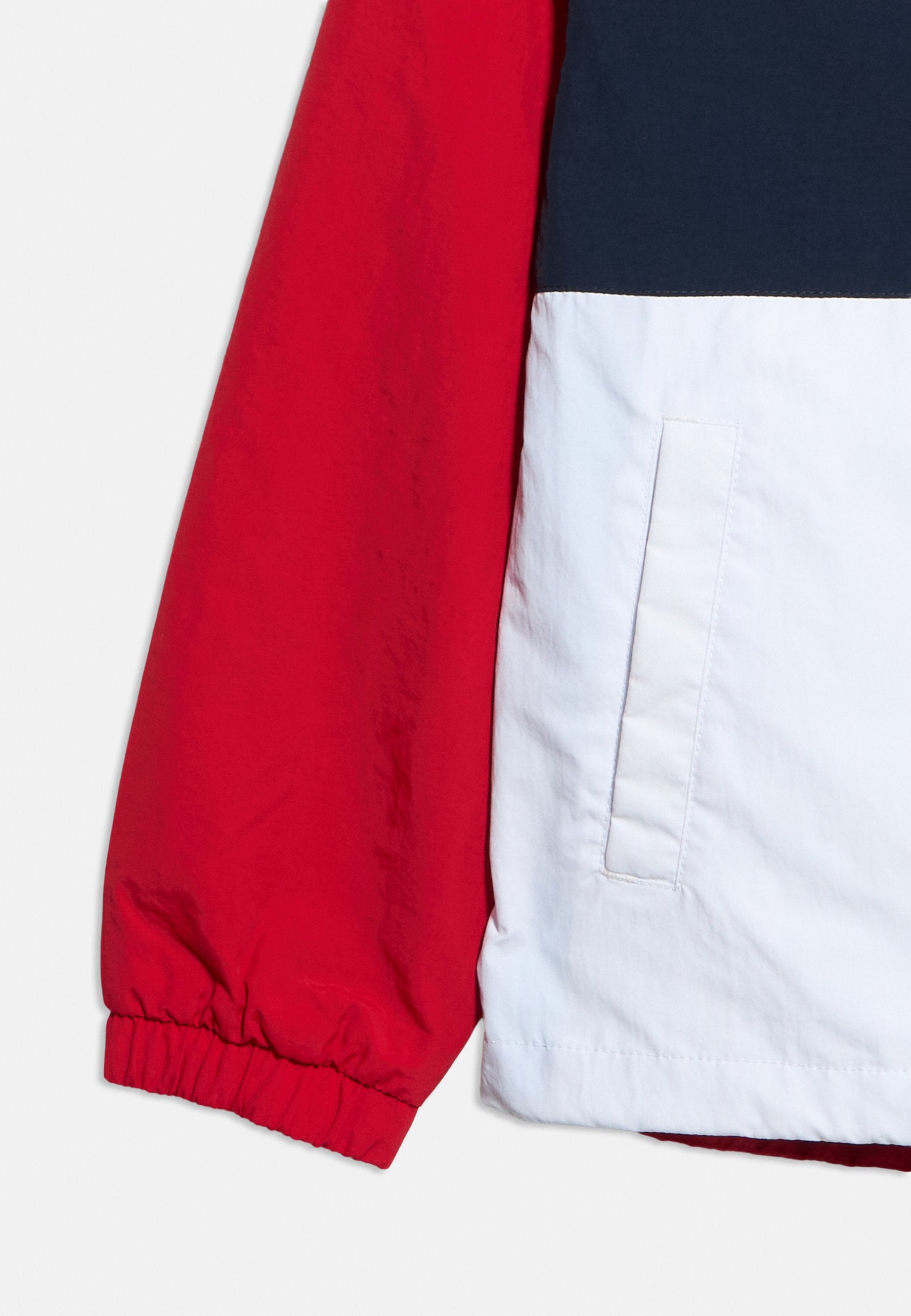 COLOUR-BLOCKED FLAG HOODED JACKET Media 5
