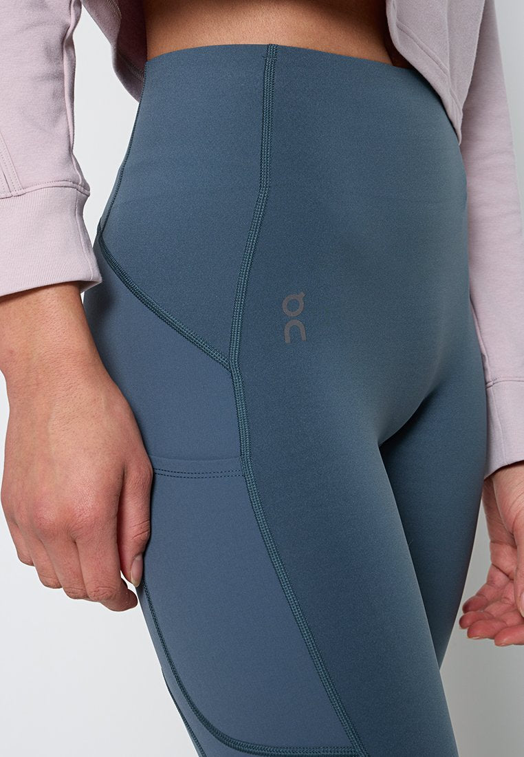On Leggings Media 6