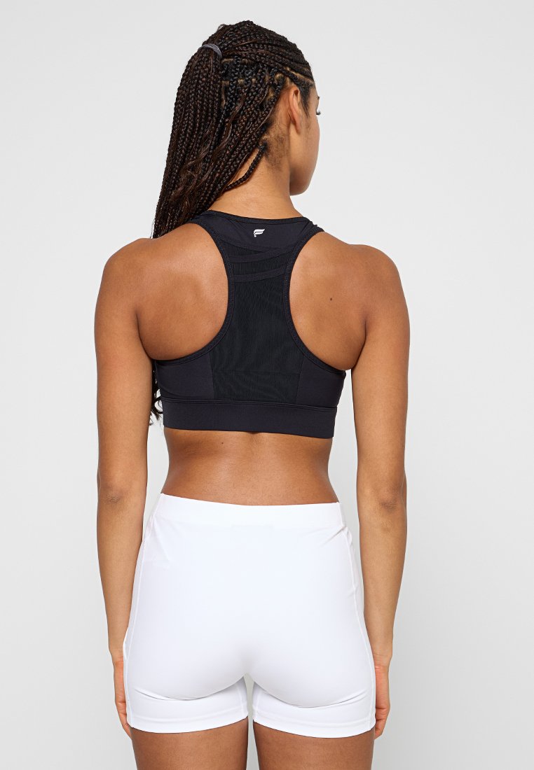Fabletics TRINITY