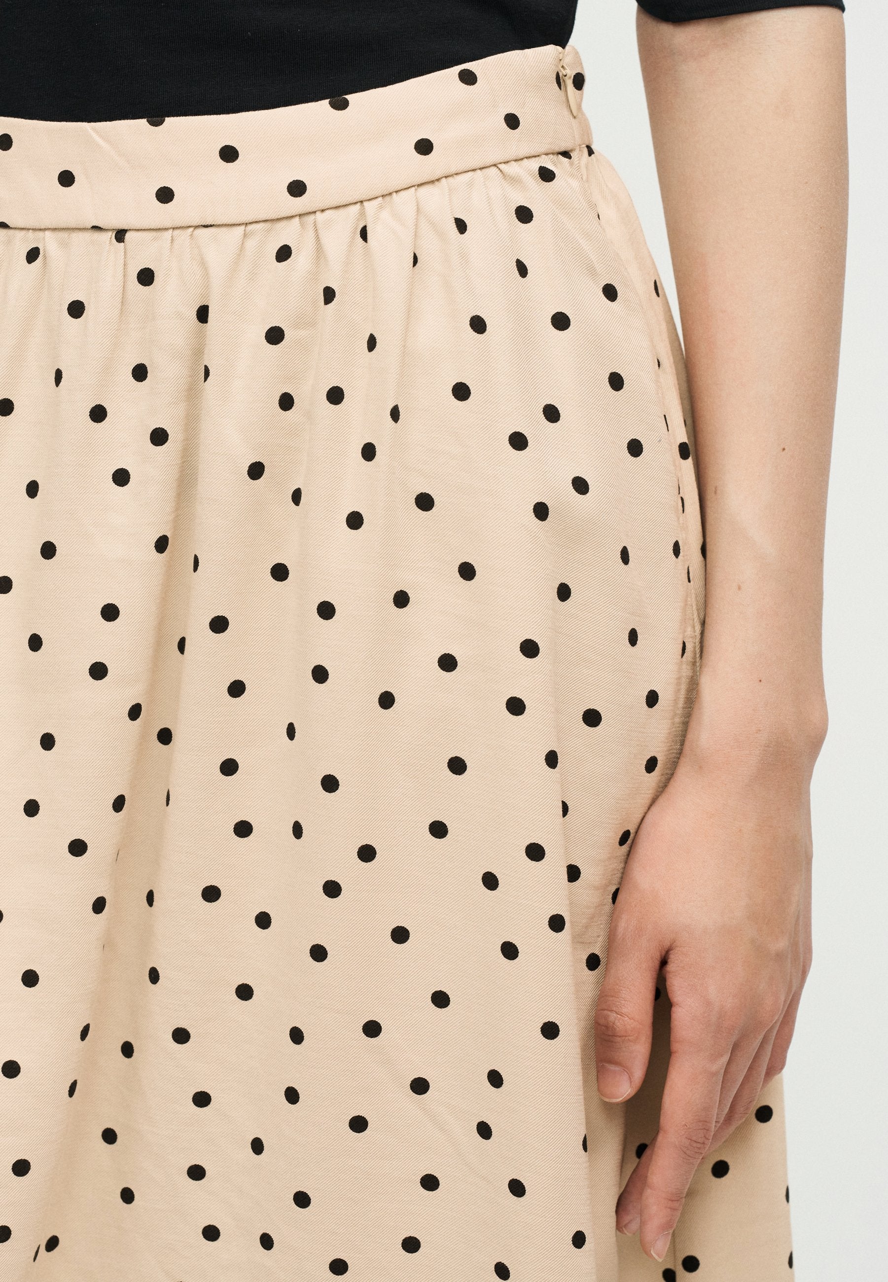 ONLARIS LIFE PULL UP LONG SKIRT Media 6