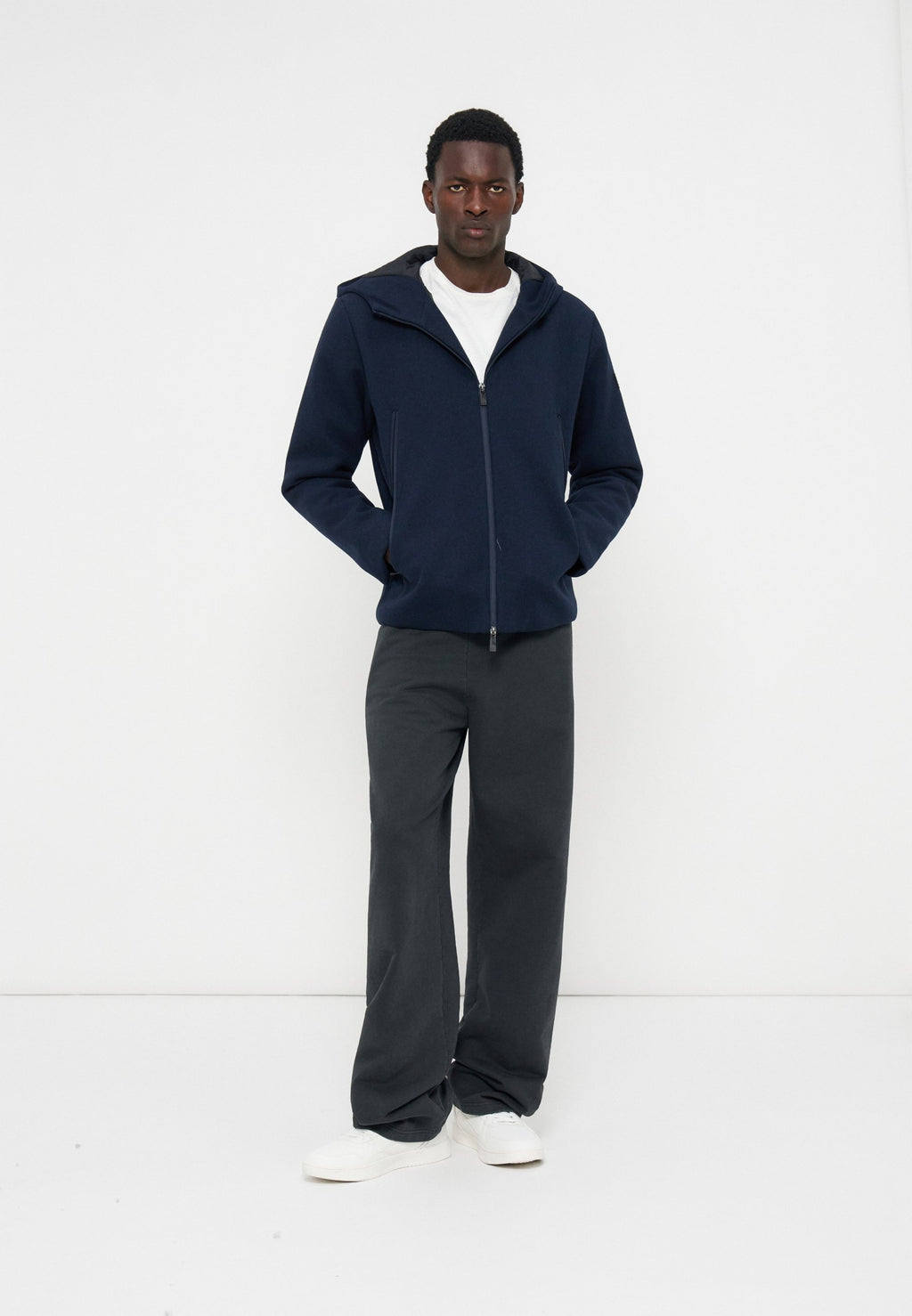 EA7 Emporio Armani Bomberjacke Media 3