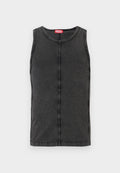 Ärmelloses schwarzes Denim-Top mit runder Ausschnitt, sichtbaren Nähten und einem roten Markenetikett am Kragen.