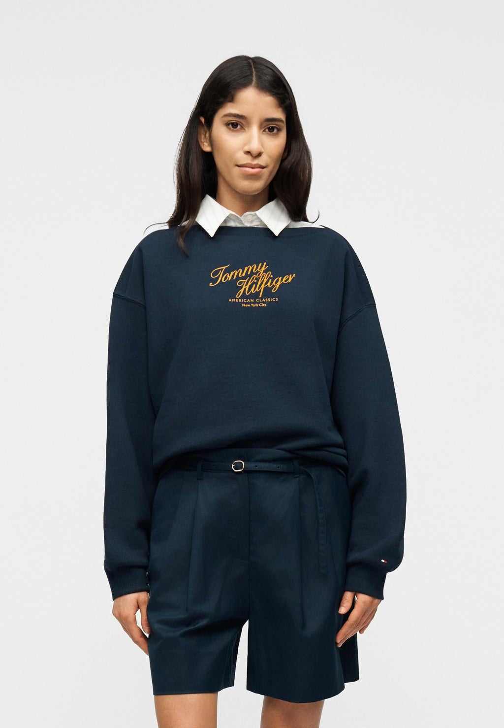 LOGO RELAXED BOAT NECK SWEATSHIRT Media 3