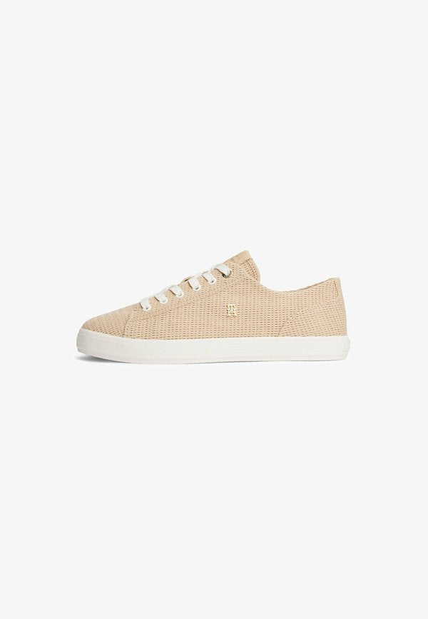 Tommy Hilfiger TH MONOGRAM TEXTURED TRAINERS - Trainers - clayed pebble