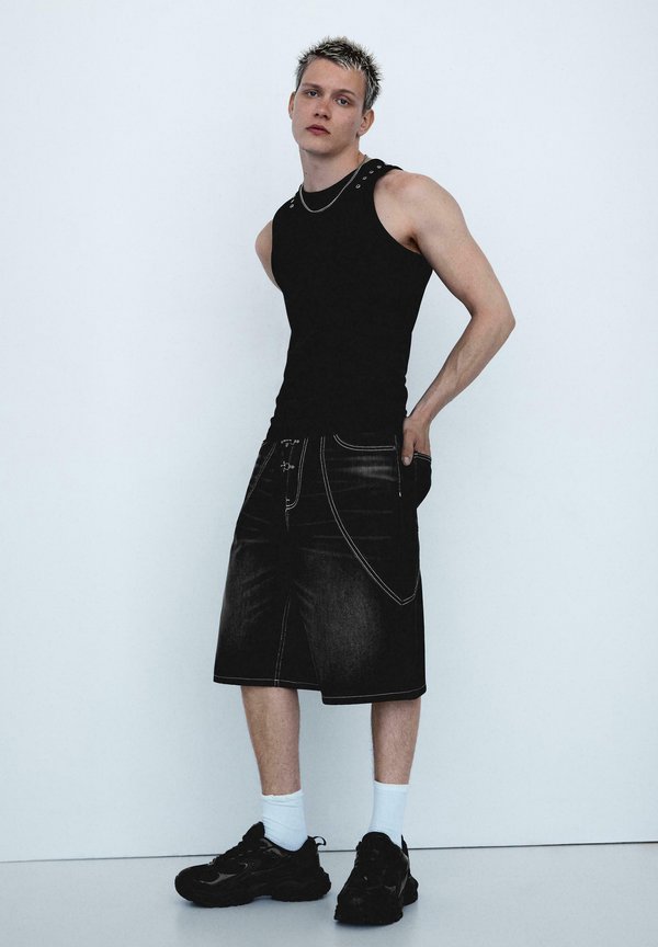 Bershka Denim shorts - black