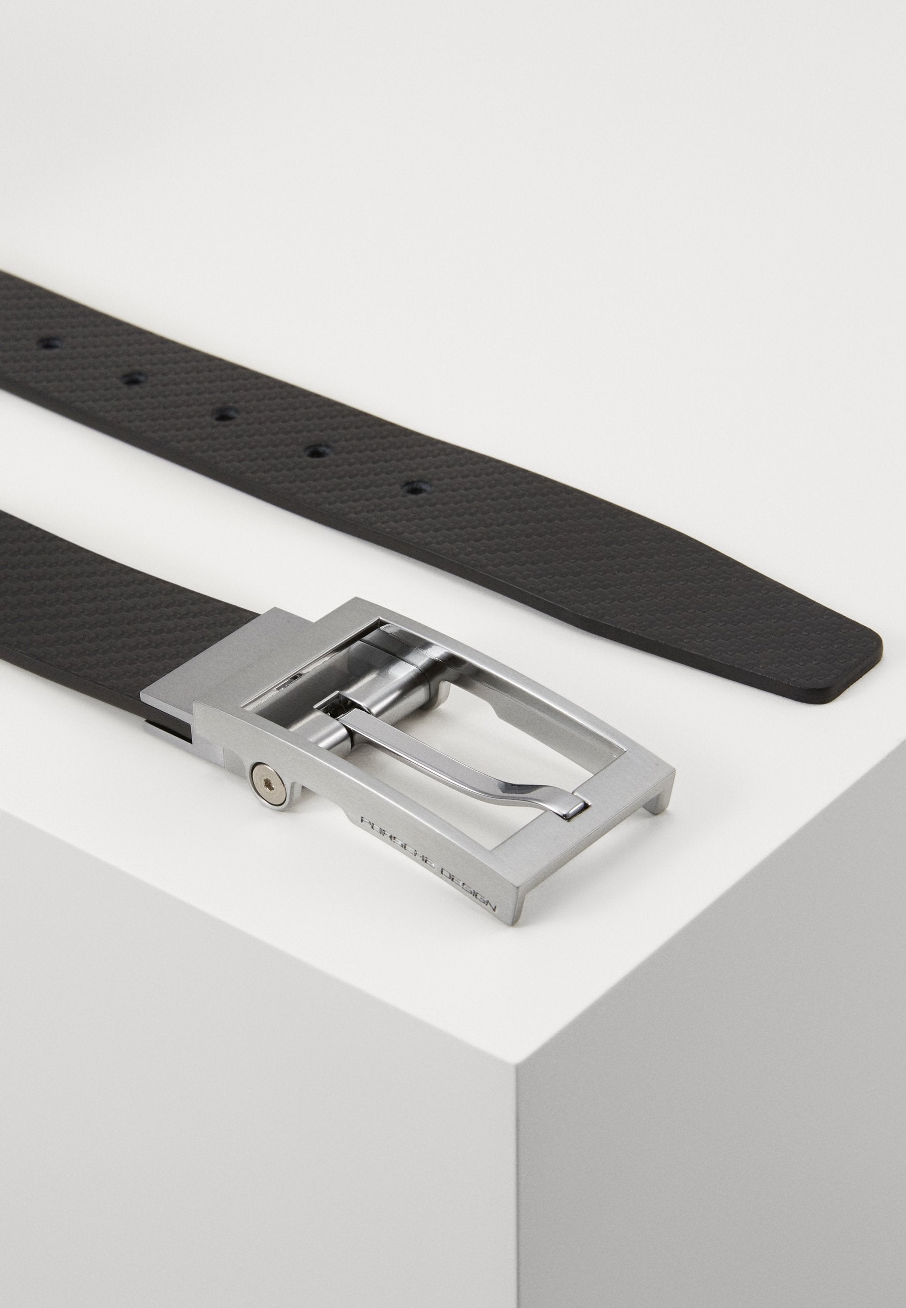 Porsche Design DELAWARE