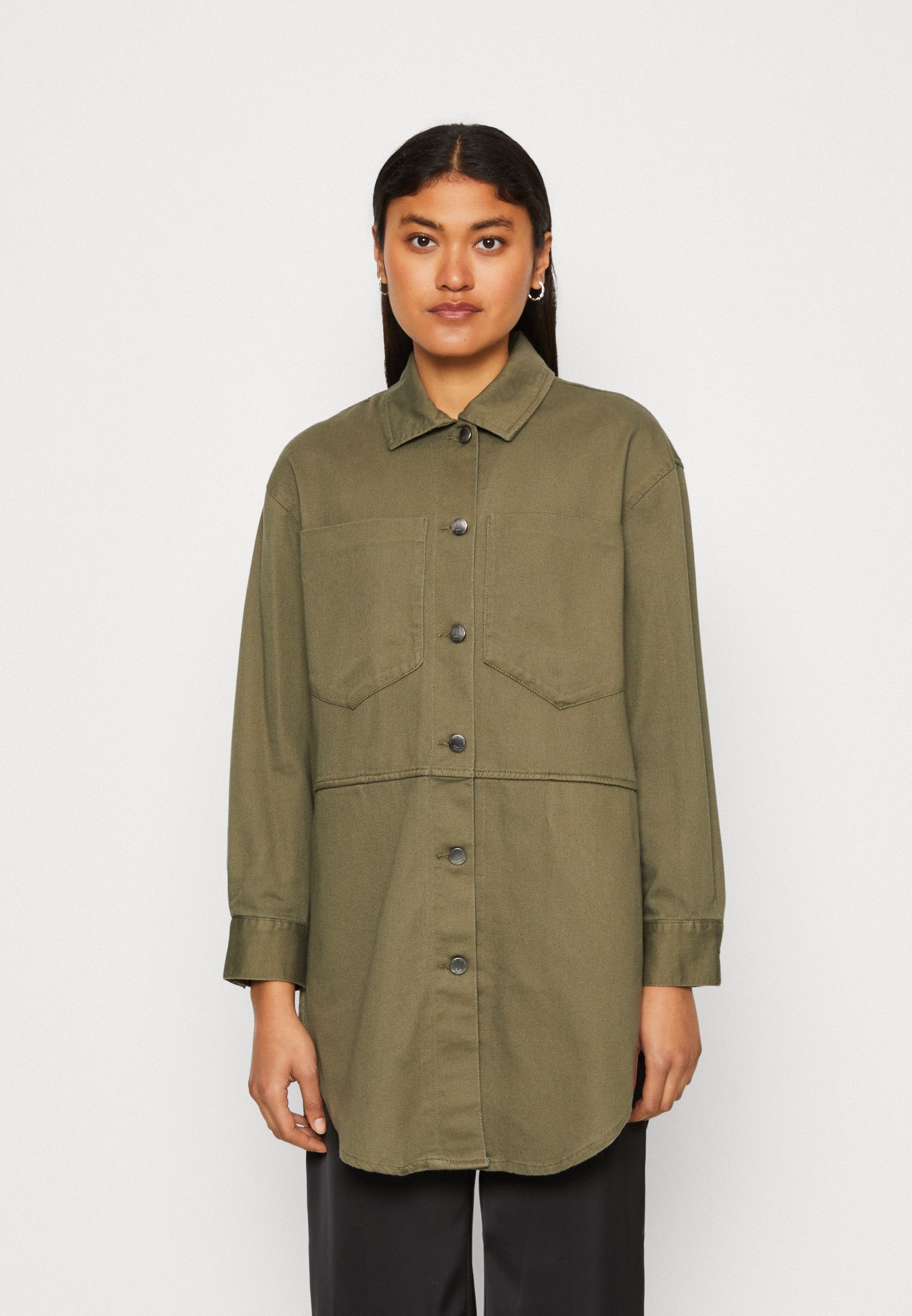 ONLDREW SHACKET Media 3