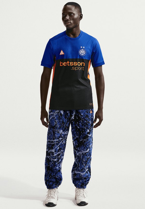Nike Performance Club wear - blauschwarz