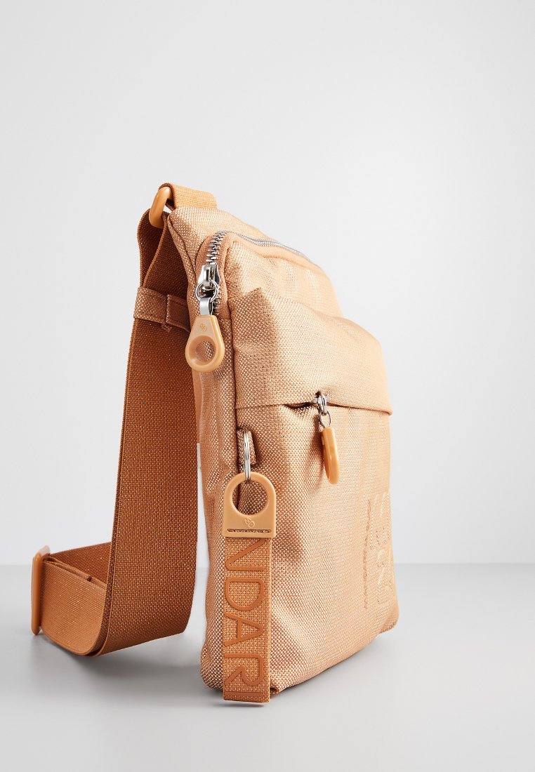 Mandarina Duck