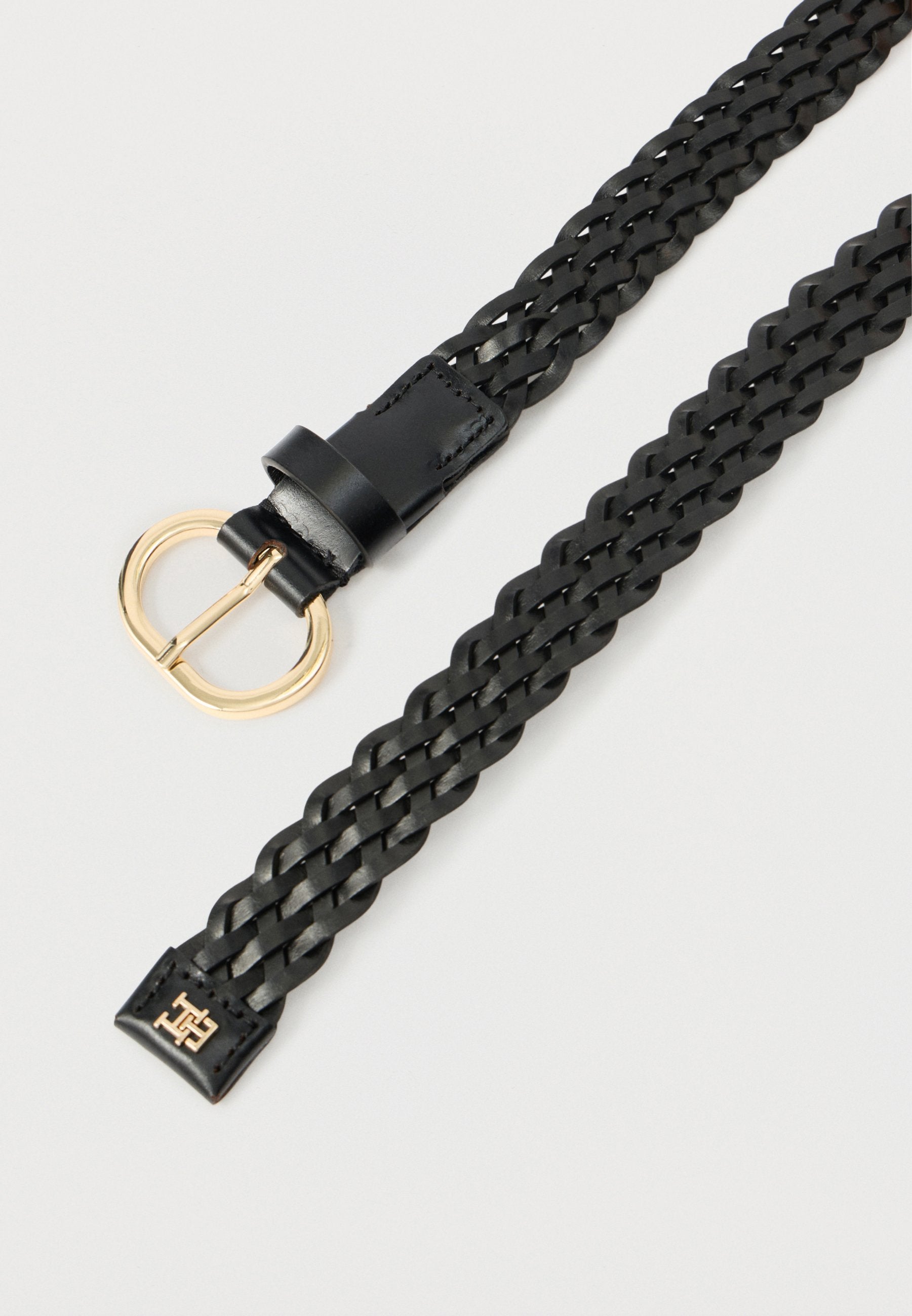 CHIC OVAL BUCKLE BRAIDED LEATHER BELT Media 2