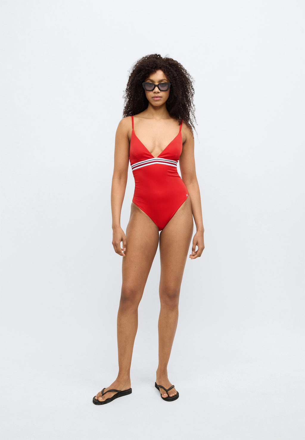 GLOBAL STRIPE PLUNGE TRIANGLE  Media 6