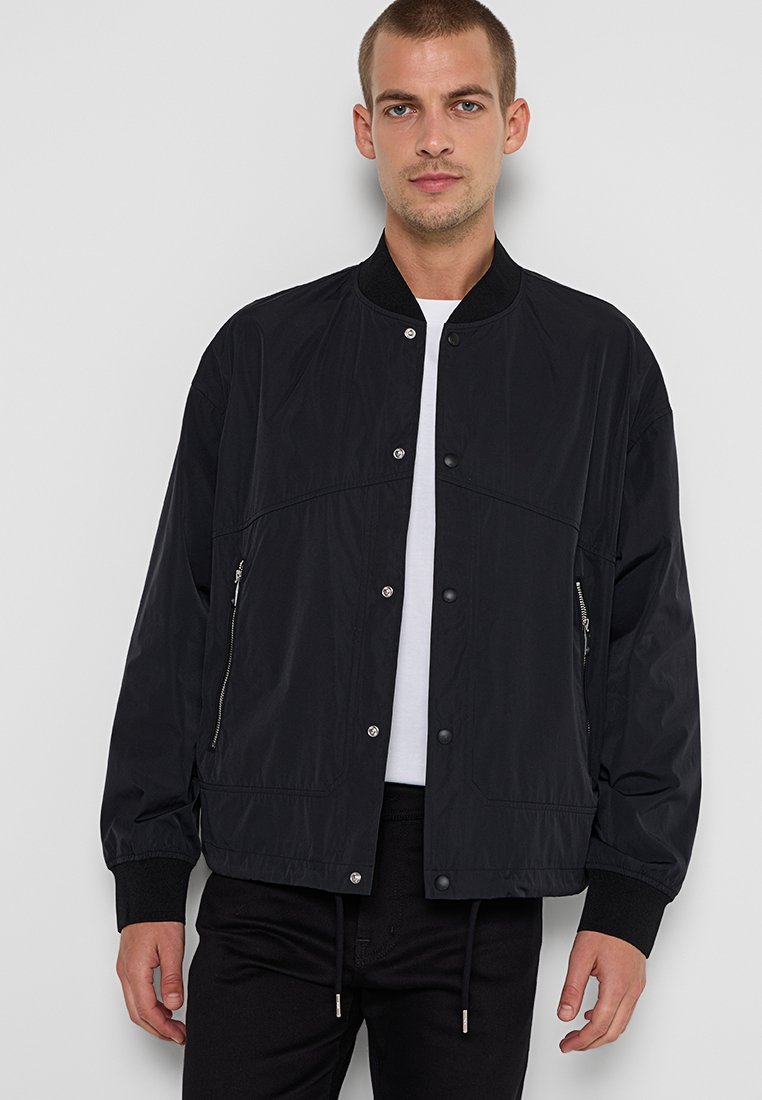 Armani Exchange Bomberjacke Media 4