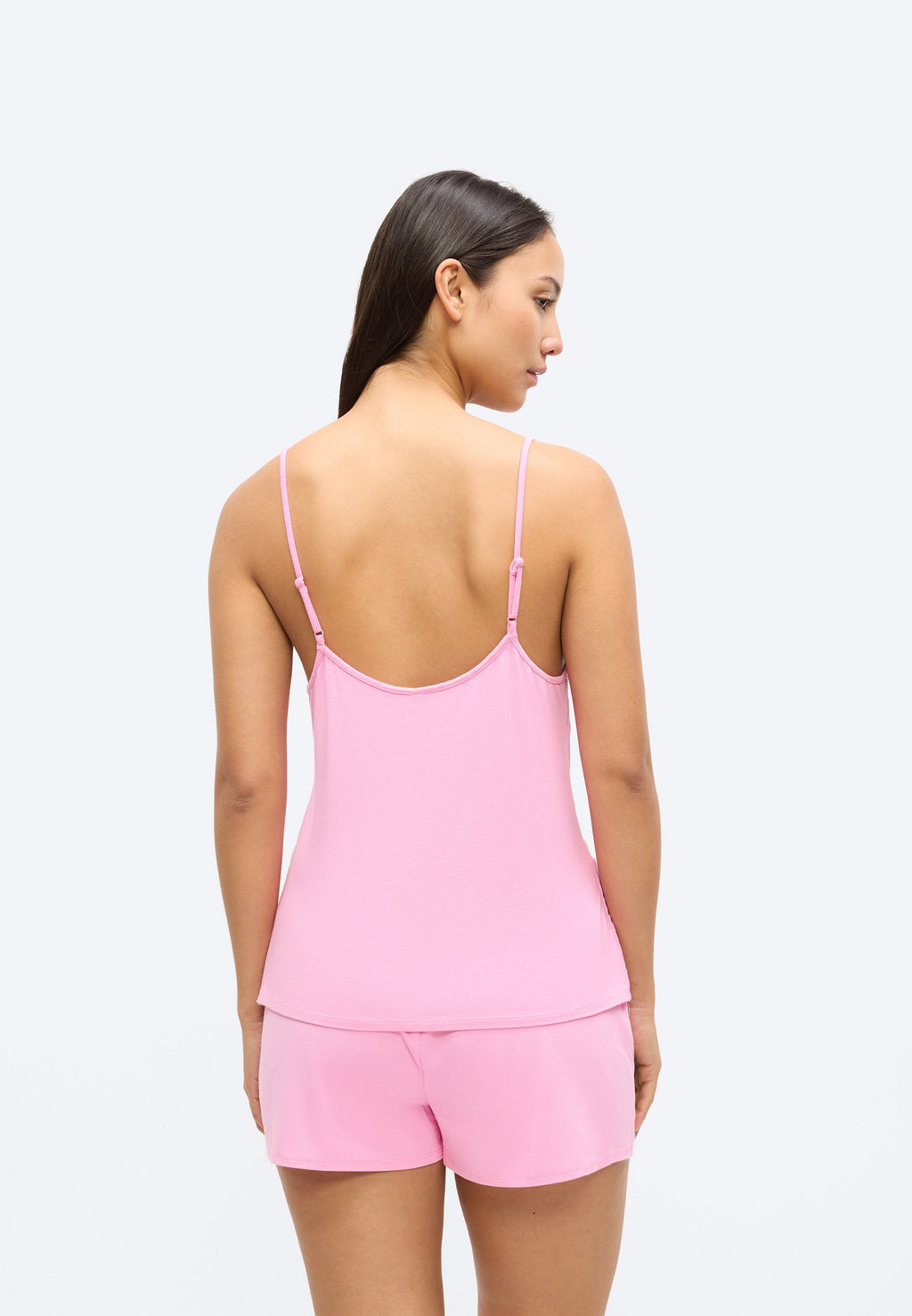 SIGNATURE SHORT Media 5