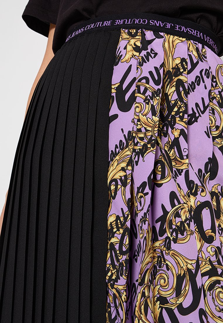 Versace Jeans Couture
