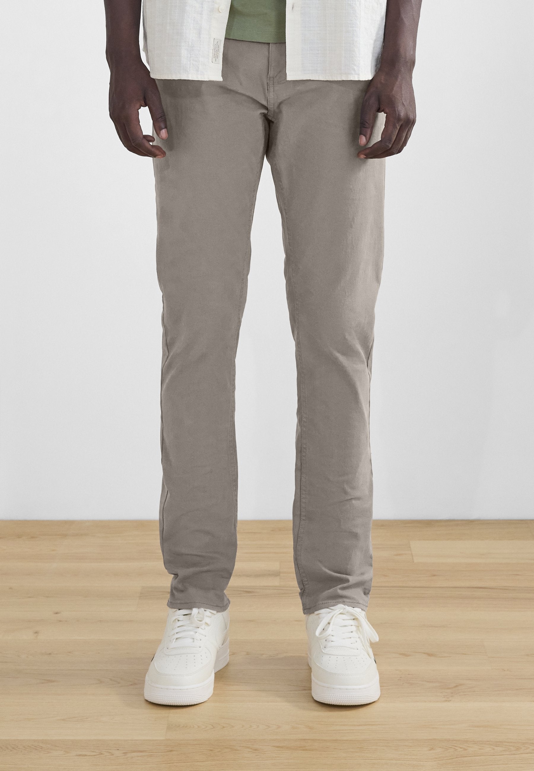 BHNATAN SLIM FIT Media 1