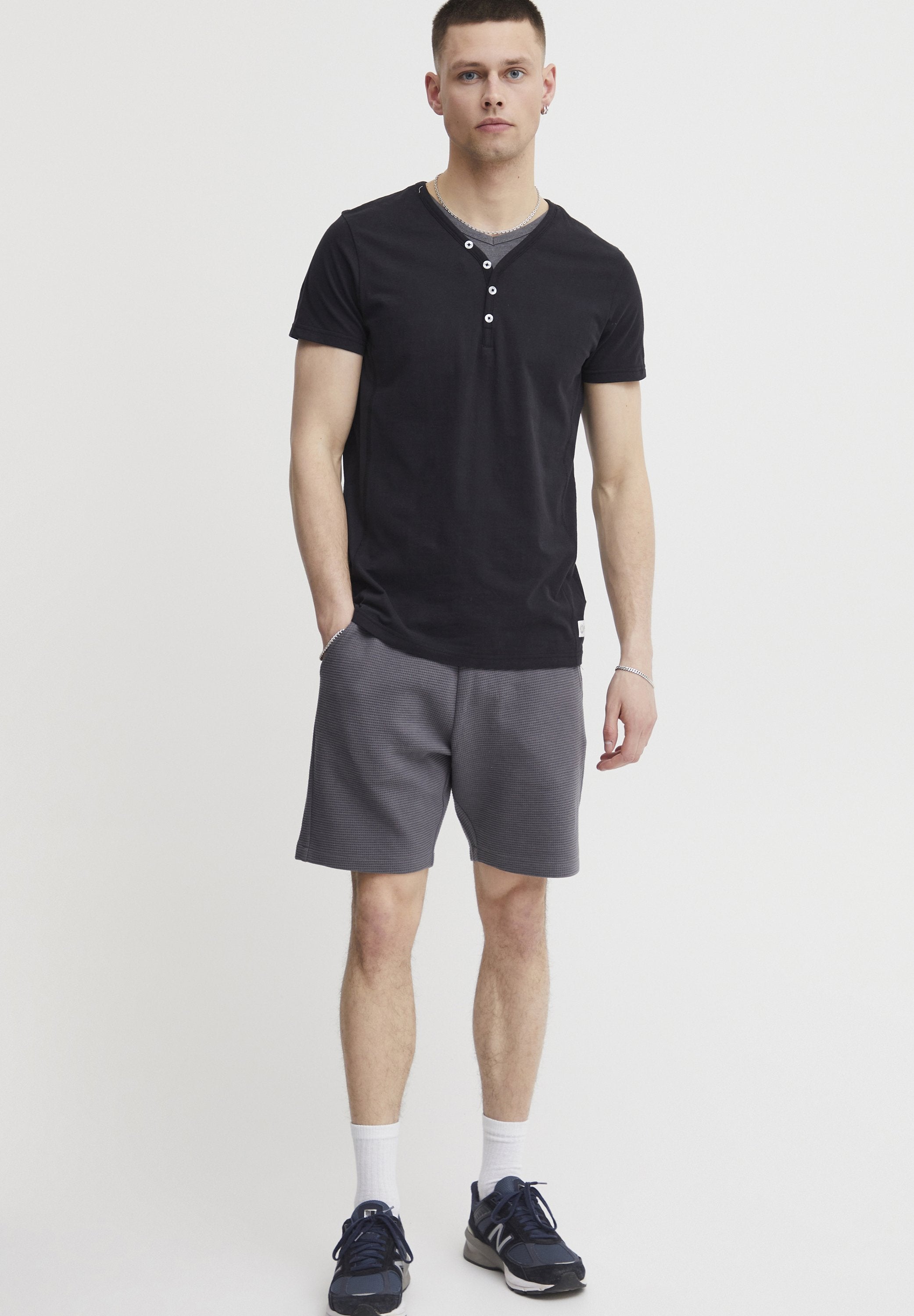 BHCHRISTOPHER LOOSE FIT Media 2