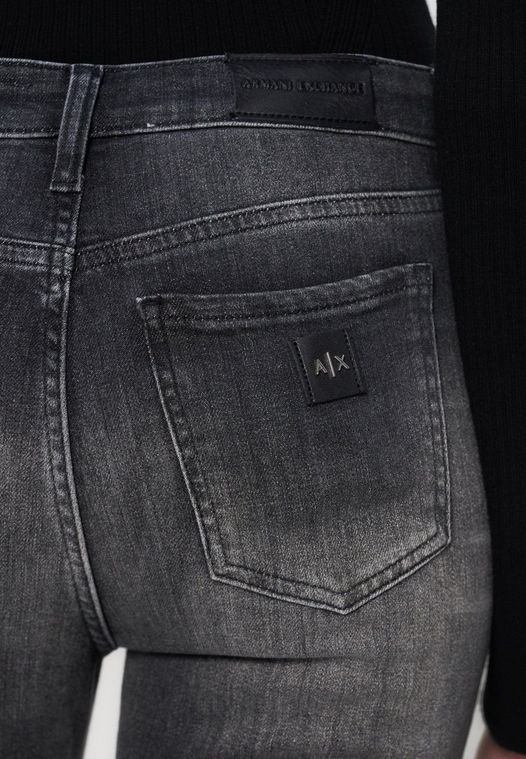 Armani Exchange Jeans Skinny Fit Media 5