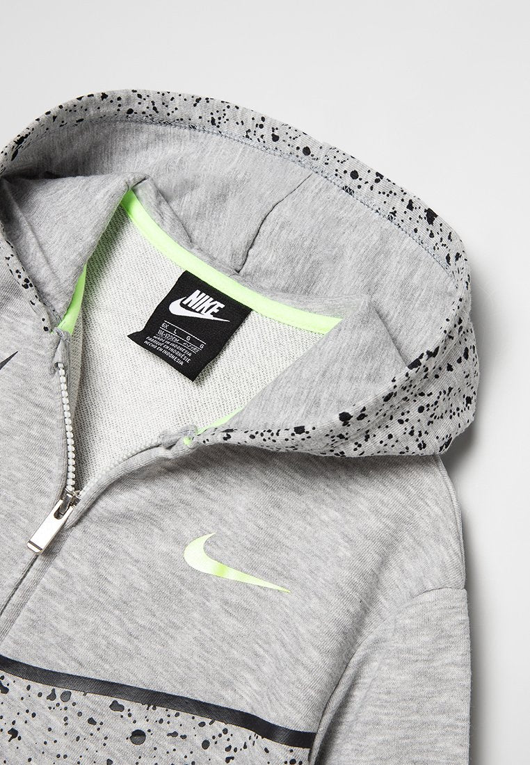 Nike Sportswear