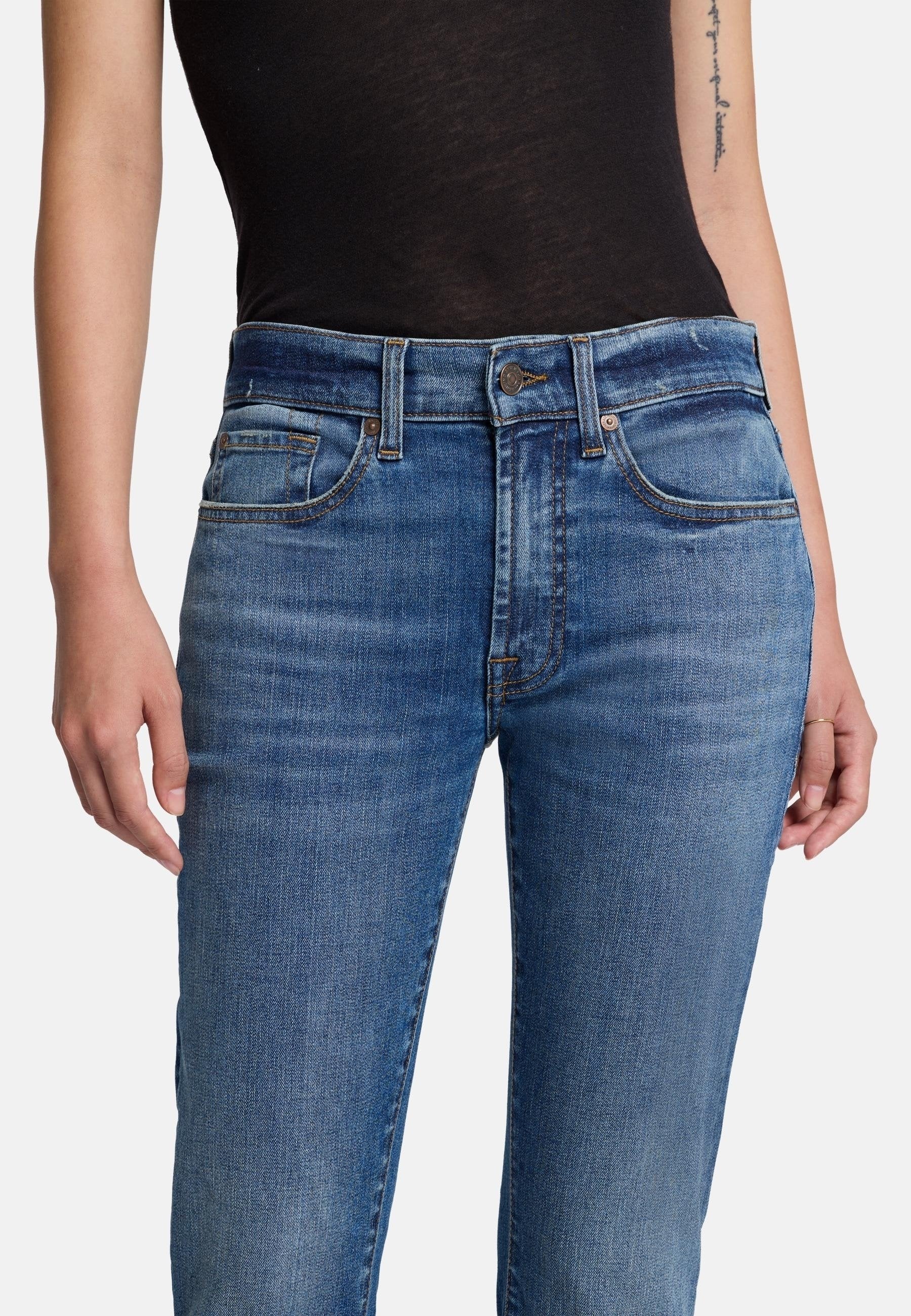 7 for all mankind
