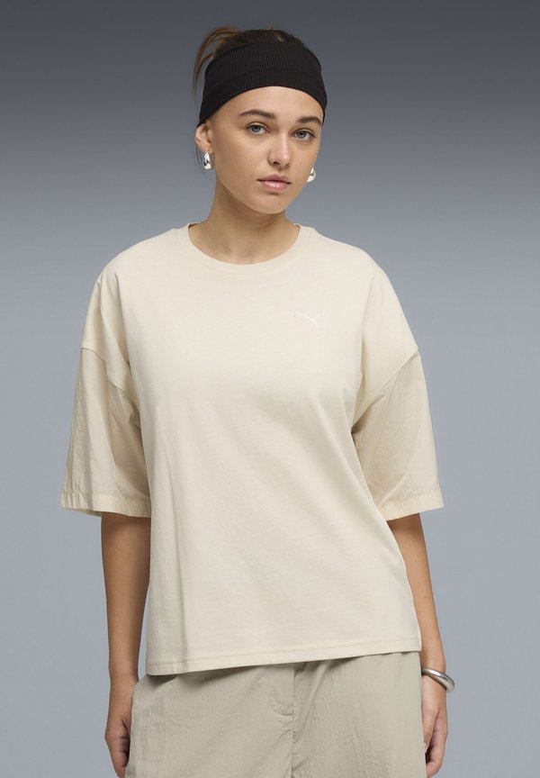 Puma HER OVERSIZED - Basic T-shirt - alpine snow