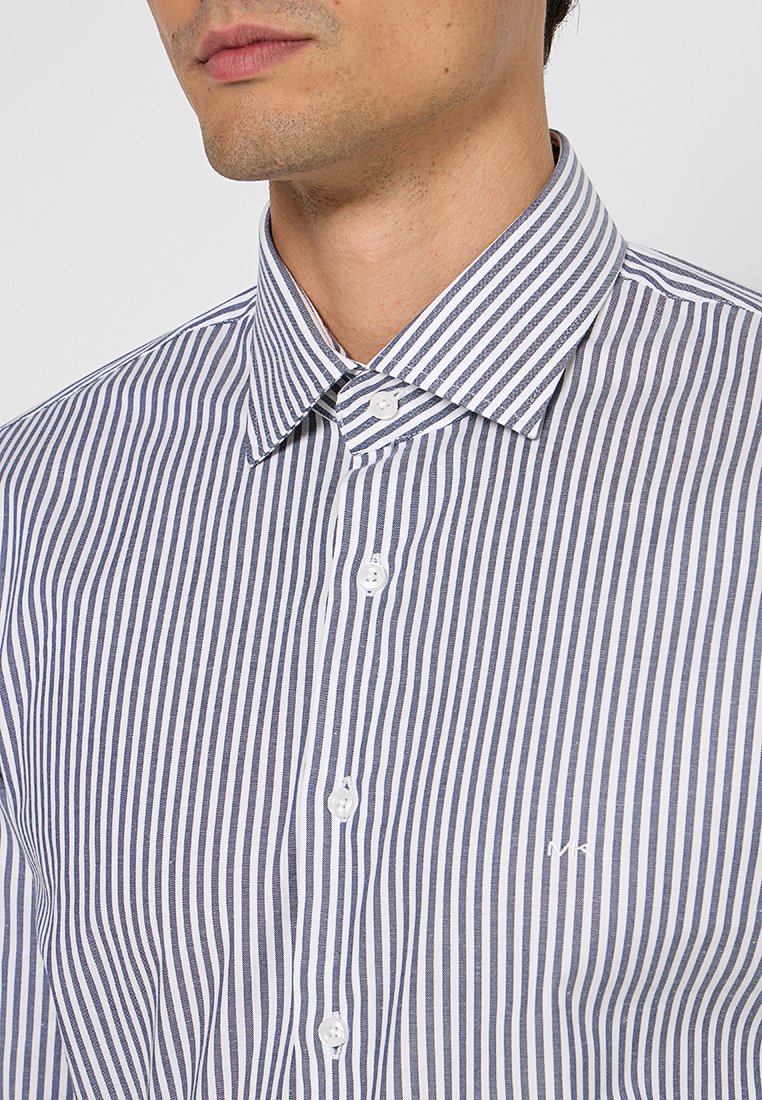 Michael Kors SLIM FIT