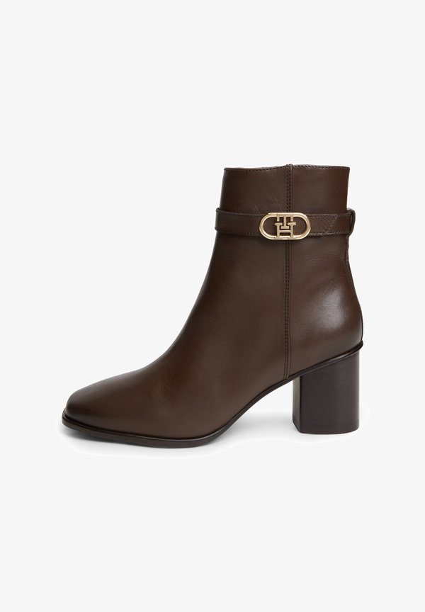 Tommy Hilfiger Wedge Ankle Boots - cocoa