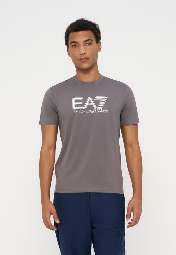 EA7 Emporio Armani
