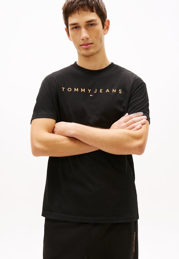 Tommy Jeans TJM REG LINEAR LOGO TEE EXT