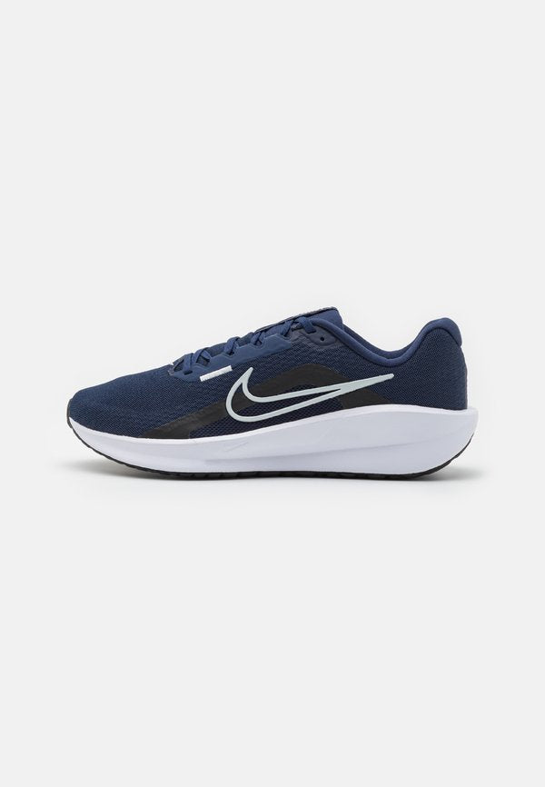 Nike Performance DOWNSHIFTER 13 - Road running shoes - midnight navy/pure platinum/black/white