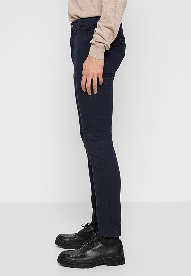 Selected SLHSLIM175 DANIEL
