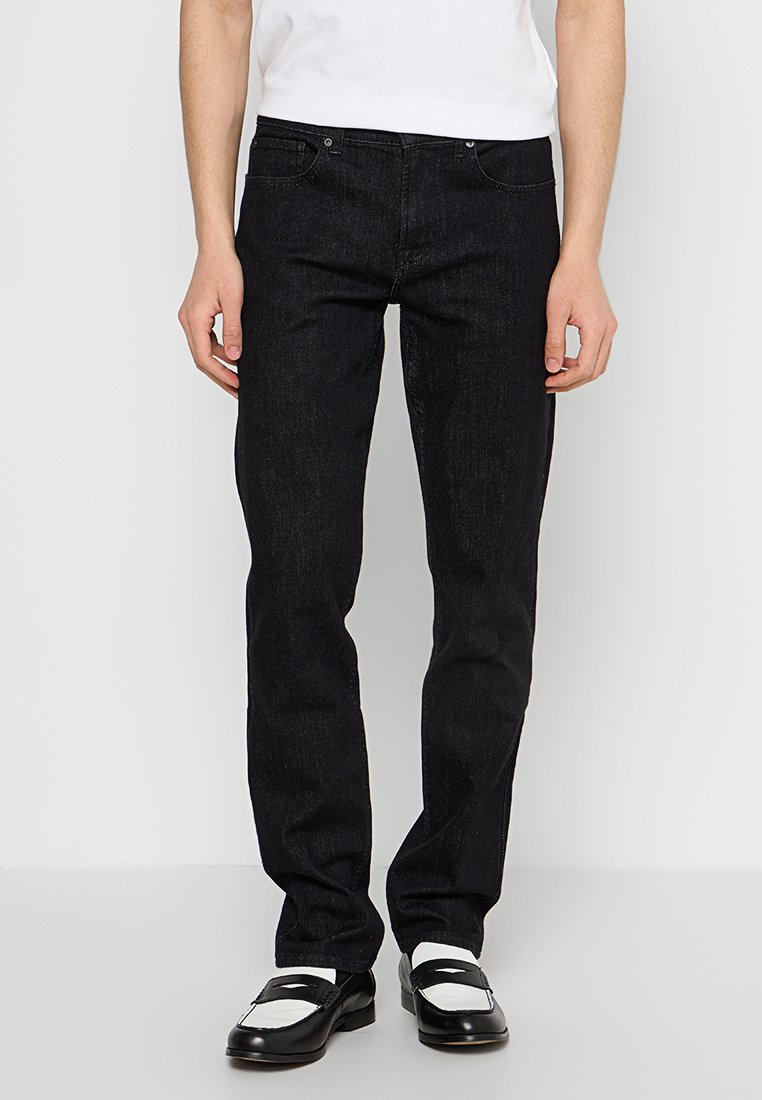 7 for all mankind