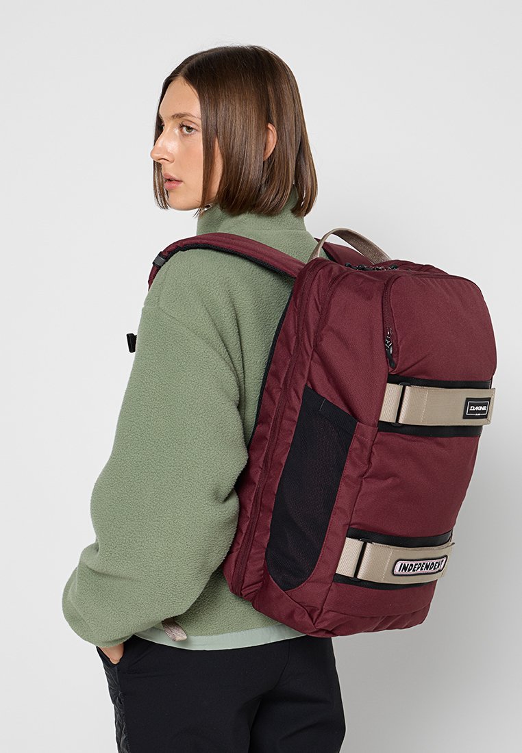 Dakine MISSION STREETPACK DLX X INDEPENDENT