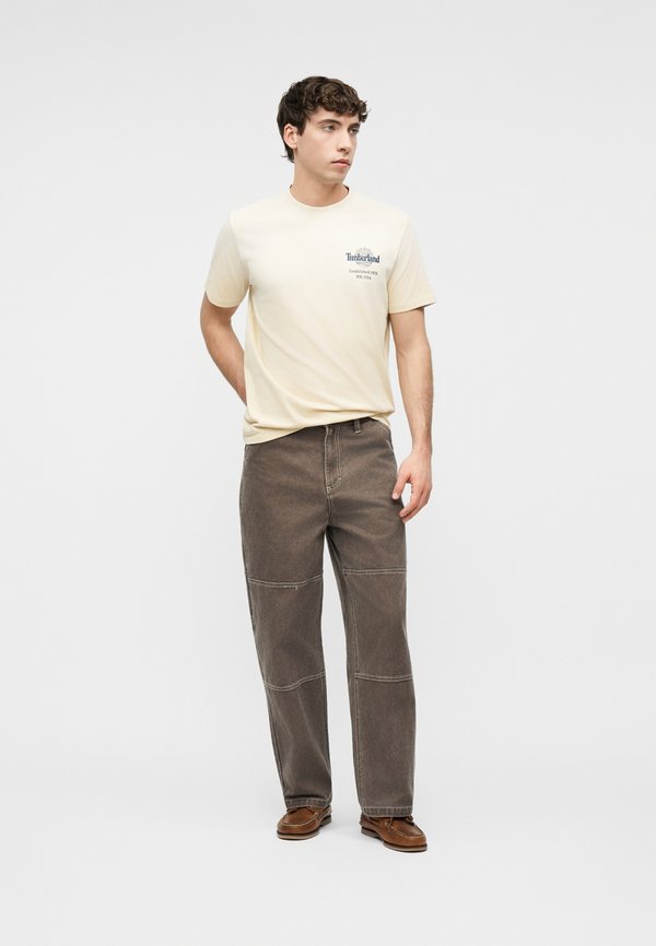 Timberland SUNFADED BACK TREE LOGO GRAPHIC TEE