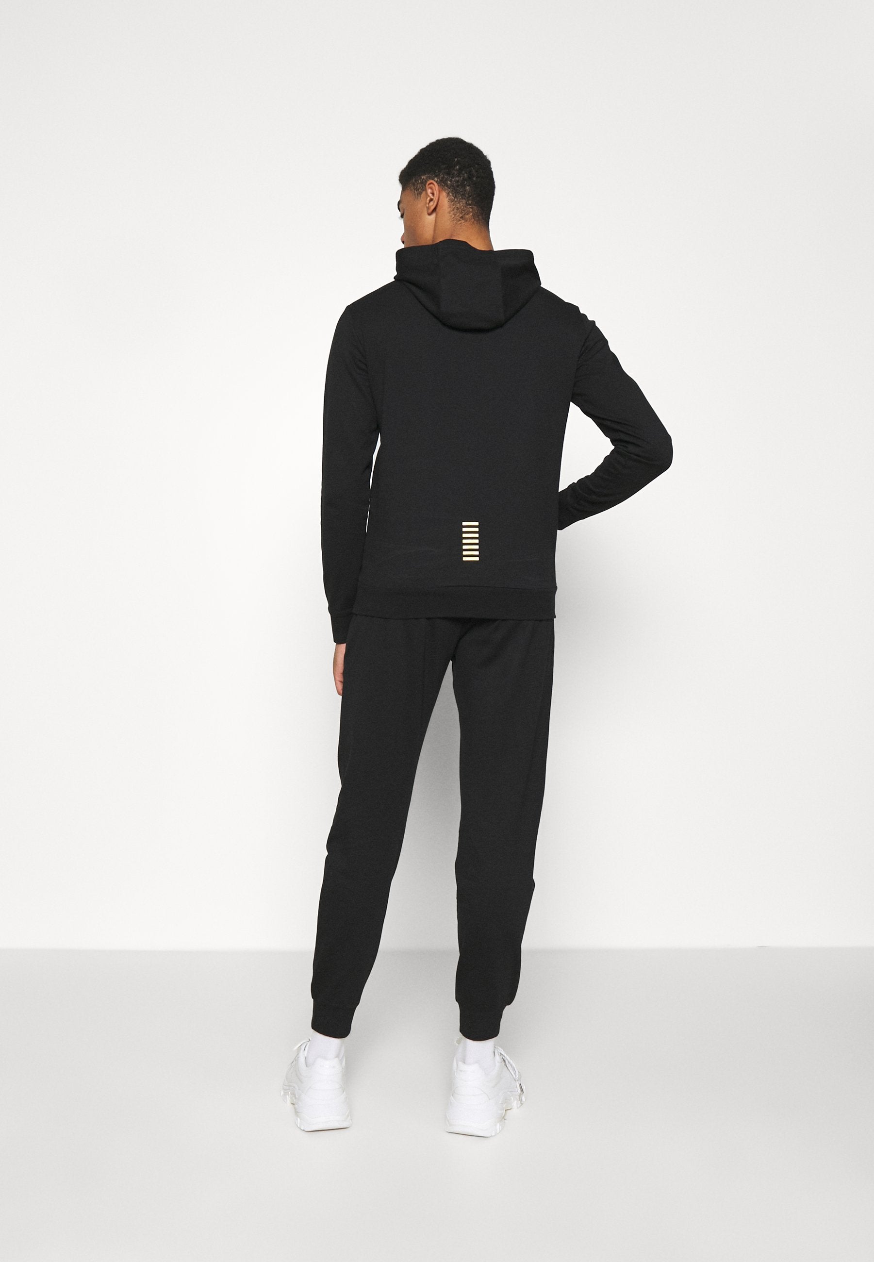 EA7 Emporio Armani SET