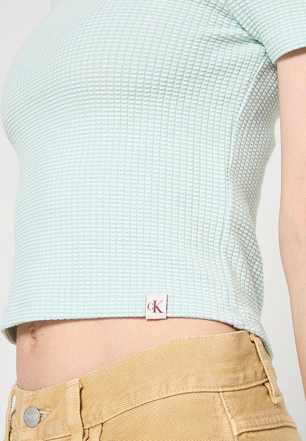 Calvin Klein Jeans