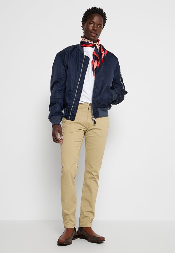 NN.07 MARCO SLIM FIT