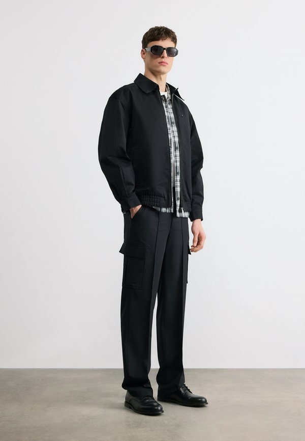 Calvin Klein STRAIGHT PANTS