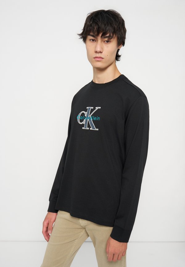 Calvin Klein Jeans