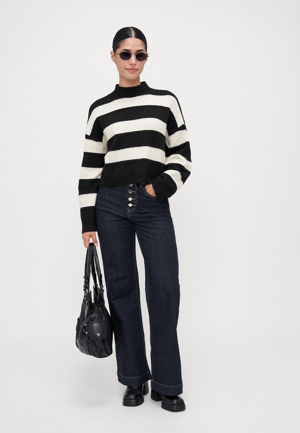 Vero Moda Petite VMINEZ HIGHNECK