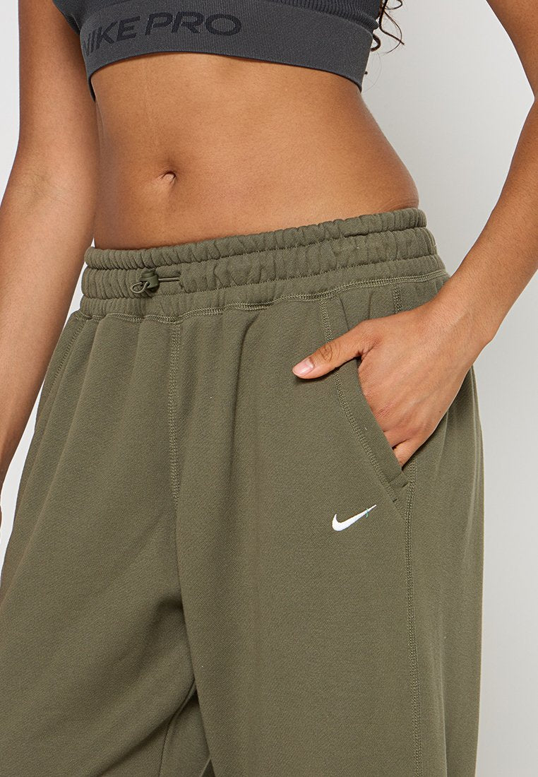 Nike Sportswear