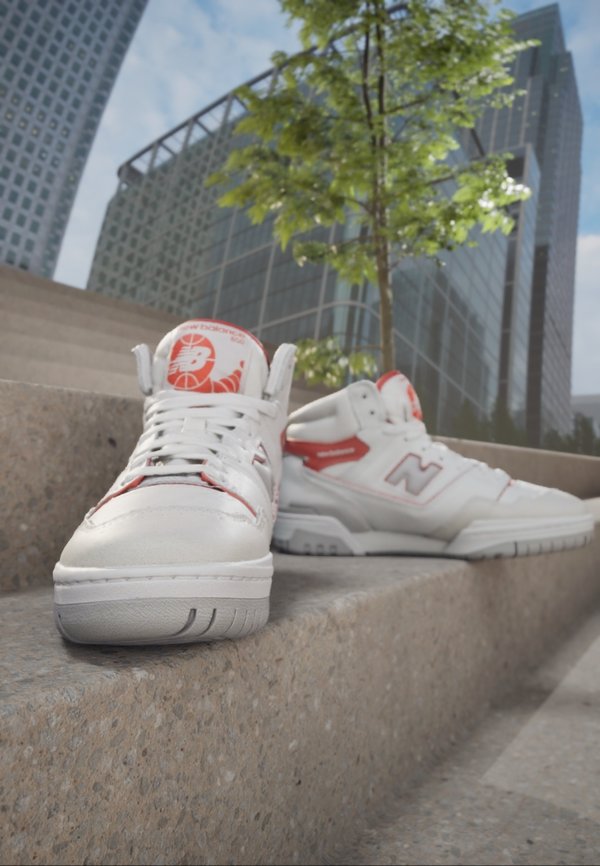 New Balance 650
