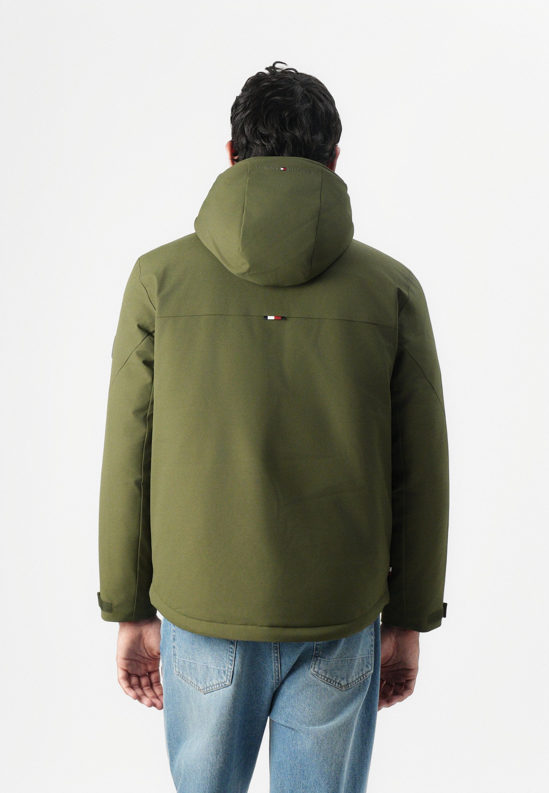 TECH HOODED SHORT PADDED JACKET Media 4