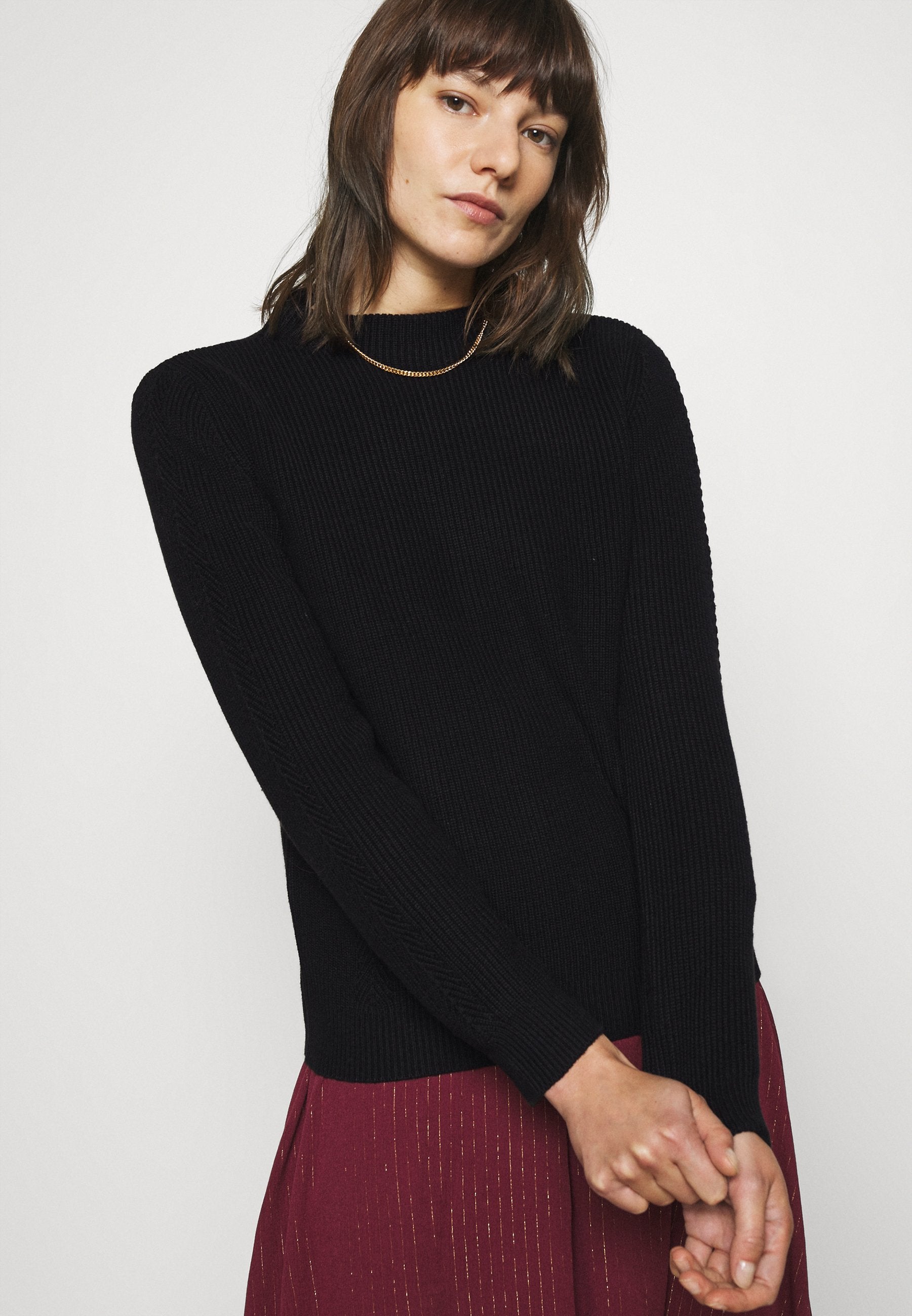 s.Oliver Strickpullover Media 5