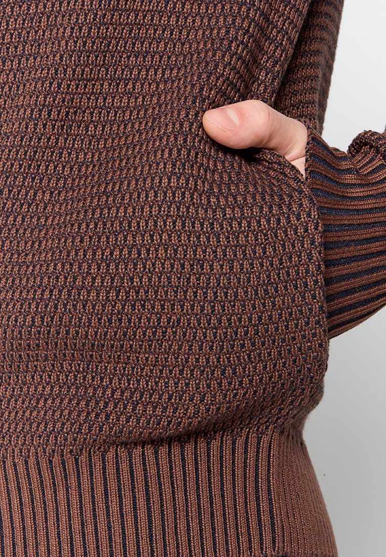 NO EXCESS Strickjacke Media 4