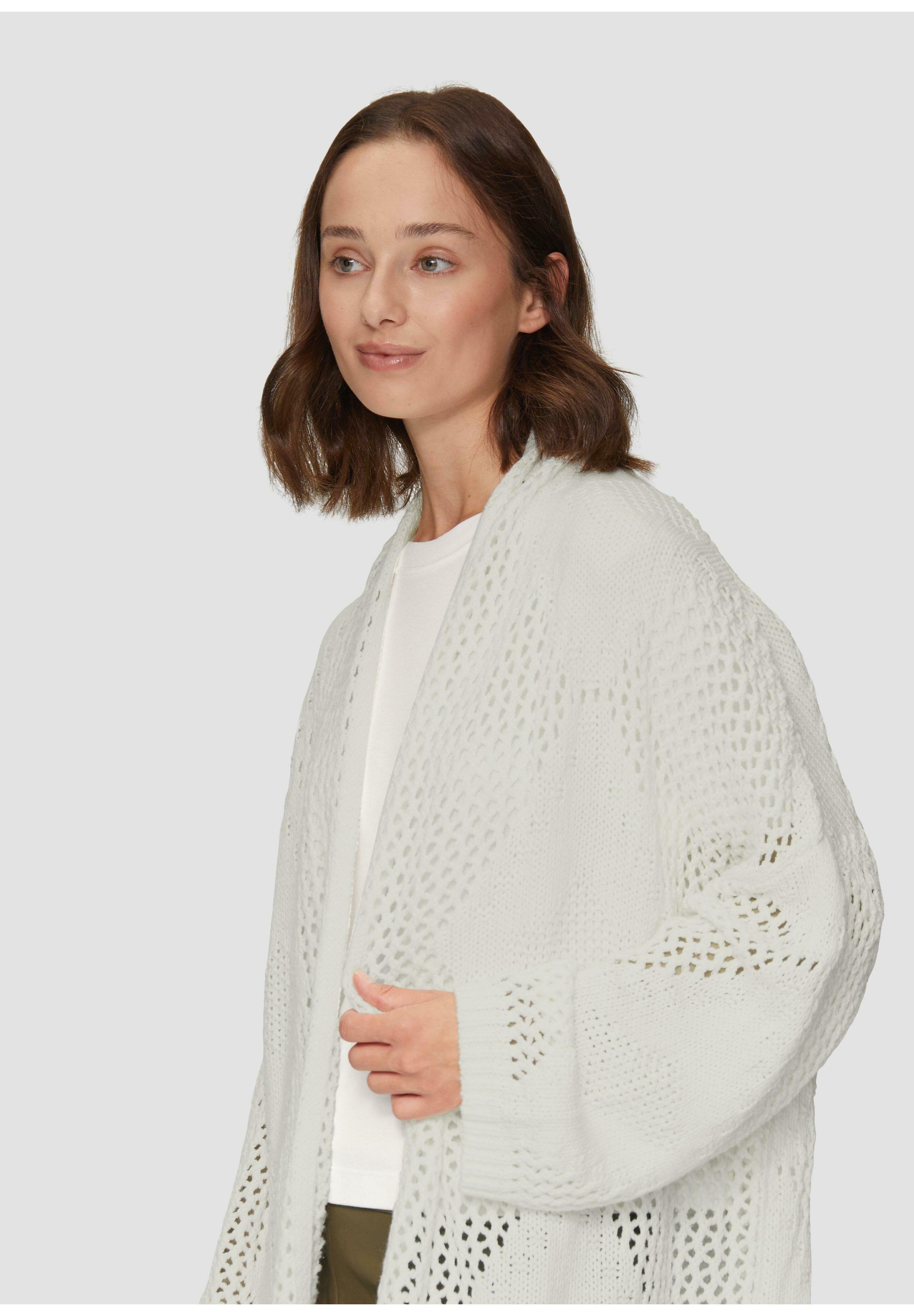 s.Oliver Strickjacke Media 4
