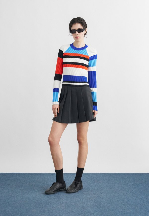 Jordan STRIPE