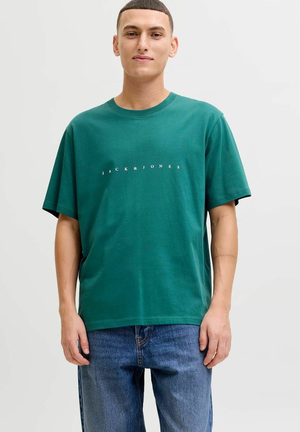 Jack & Jones JJESTAR JJ TEE SS NOOS - Print T-shirt - atlantic deep