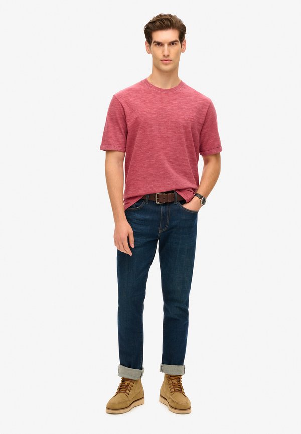 Superdry & Co OVER DYED - Basic T-shirt - rich port