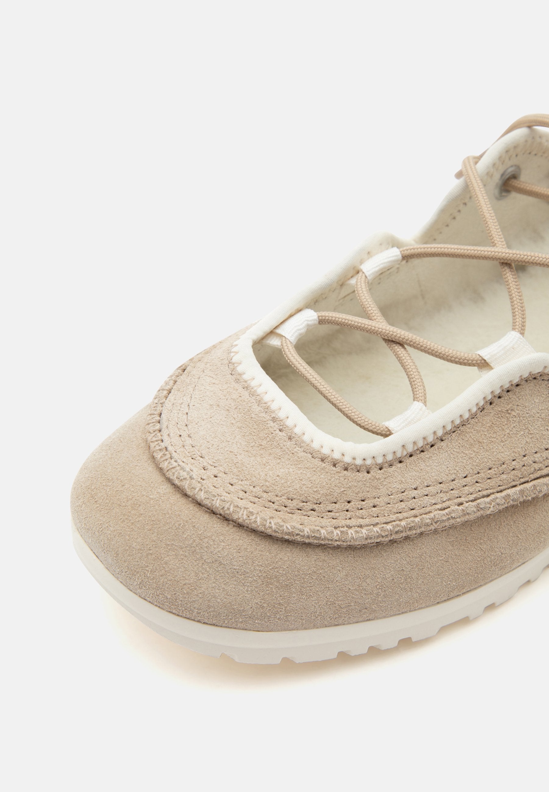 UGG QUILL